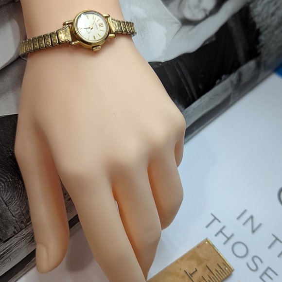 Timex Watch Stretchable Bracelet Wind Up ART Deco Mechanical and is Working Anti - Picture 7 of 9